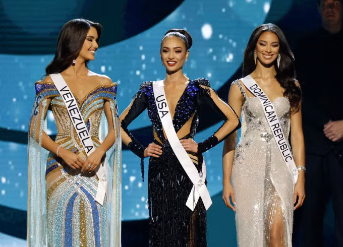Các người đẹp vào top 3 Miss Universe 2022. Ảnh: Chron