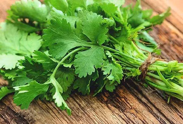 Rau thơm được người Việt sử dụng trong bữa ăn hằng ngày. Ảnh: MH