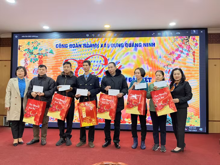Tết sum vầy-Xuân gắn kết năm 2023 do Công đoàn ngành Xây dựng tổ chức.