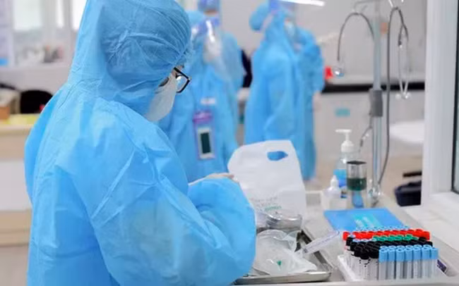 Việt Nam đã ghi nhận ca COVID-19 nhiễm biến thể phụ BA.4, BA.5, BA.2.74 trong cộng đồng