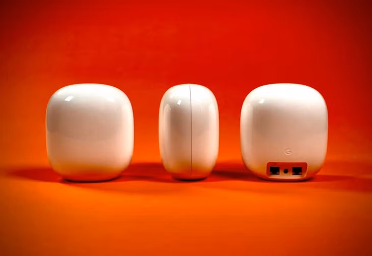 Một hệ thống router Wi-Fi dạng mesh. Ảnh: CNET.