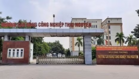 Hàng chục học sinh nhập viện tại Thái Nguyên. Ảnh: Việt Bắc