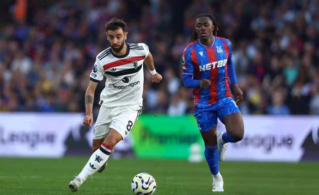 Đã đến lúc Ten Hag cần cho Bruno Fernandes ngồi dự bị.