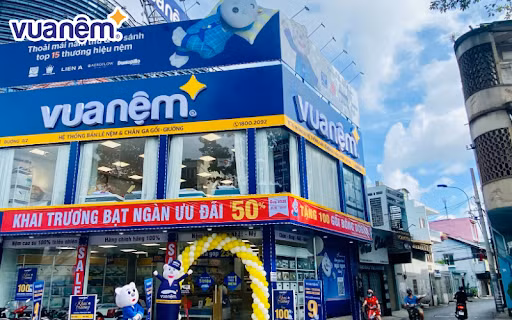 Uy tín - Tận tâm - Trách nhiệm, mỗi khách hàng khi mua nệm cao su cao cấp tại Vua Nệm đều có thể an tâm.