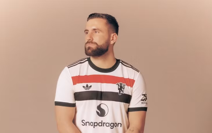 Luke Shaw chưa thể thi đấu cho MU từ tháng 2.