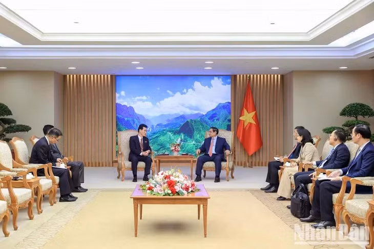 Quang cảnh buổi tiếp. (Ảnh: TRẦN HẢI)