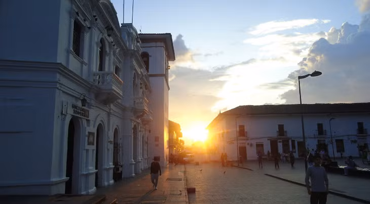 Người dân ở Popayán, Colombia, thành phố lớn gần với Totoró - Ảnh: Juan Francisco Garcés on Bapt