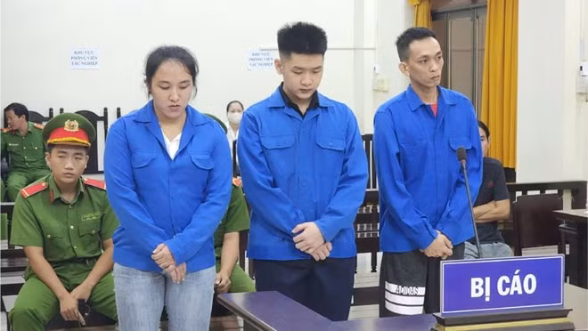 Vì ghen, Hà đã đâm chết người tình mới của gã chồng hờ. Ảnh: Văn Vũ