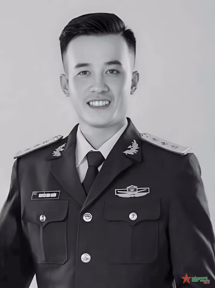 Thượng úy Nguyễn Đình Khiêm