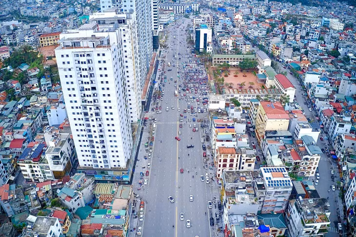 Triển khai chiến dịch cao điểm, 1.050 tuyến đường phố, cây cối bị thiệt hại, gãy đổ trên địa bàn thành phố đã cơ bản được cắt tỉa, thu dọn xong.