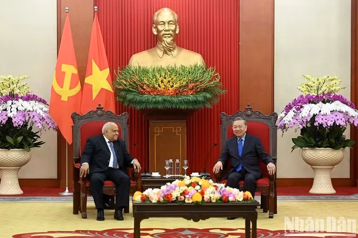 Tổng Bí thư, Chủ tịch nước Tô Lâm và Đại sứ Cuba Orlando Nicolás Hernández Guillén.