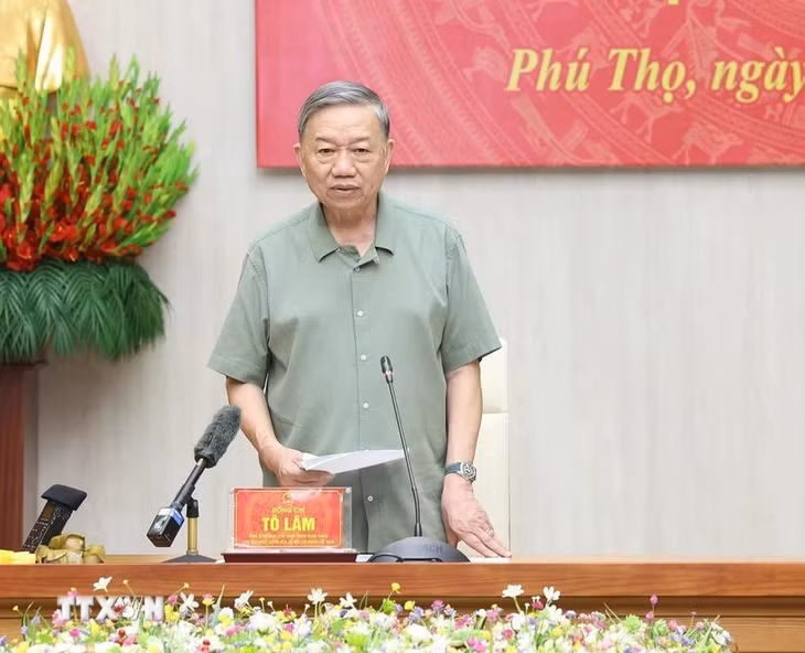 Tổng Bí thư, Chủ tịch nước Tô Lâm phát biểu tại cuộc làm việc với Ban Thường vụ Tỉnh ủy Phú Thọ. (Ảnh: Trí Dũng/TTXVN)