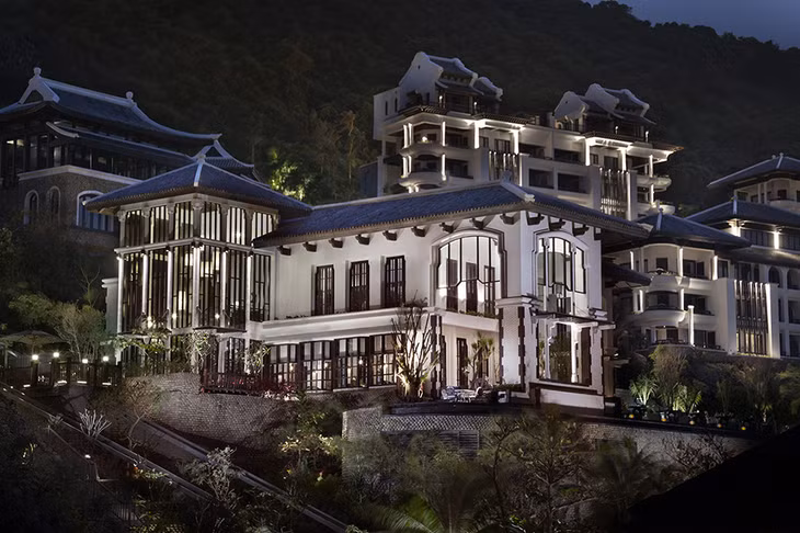 10 khách sạn, resort 'hàng đầu châu Á' ở Việt Nam ảnh 3