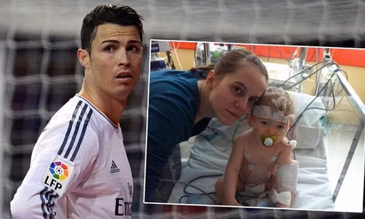 Ronaldo đã giúp đỡ để cậu bé Erik Ortiz Cruz được phẫu thuật