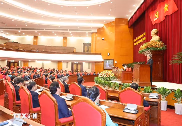 Tổng Bí thư, Chủ tịch nước Tô Lâm phát biểu bế mạc Hội nghị Trung ương lần thứ mười, khóa XIII. (Ảnh: Trí Dũng/TTXVN)