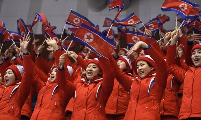 Đội cổ vũ Triều Tiên tại Olympic Pyeongchang năm 2018. Ảnh: AFP