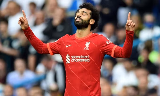 Salah mừng bàn thứ 10 ở Ngoại hạng Anh. Ảnh: Reuters