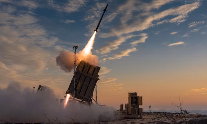 Tổ hợp Vòm Sắt của Israel khai hỏa đánh chặn mục tiêu hồi tháng 5/2021. Ảnh: Times of Israel