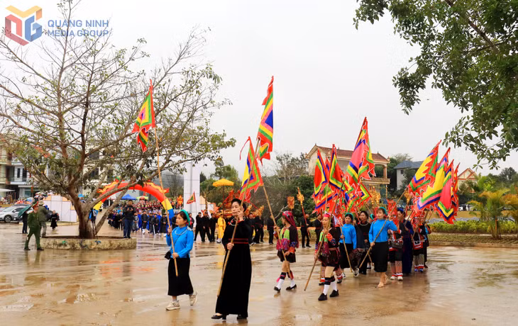 Lễ hội đình Lục Nà diễn ra vào dịp đầu xuân hằng năm.