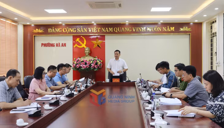 Đảng ủy phường Hà An họp triển khai nhiệm vụ.