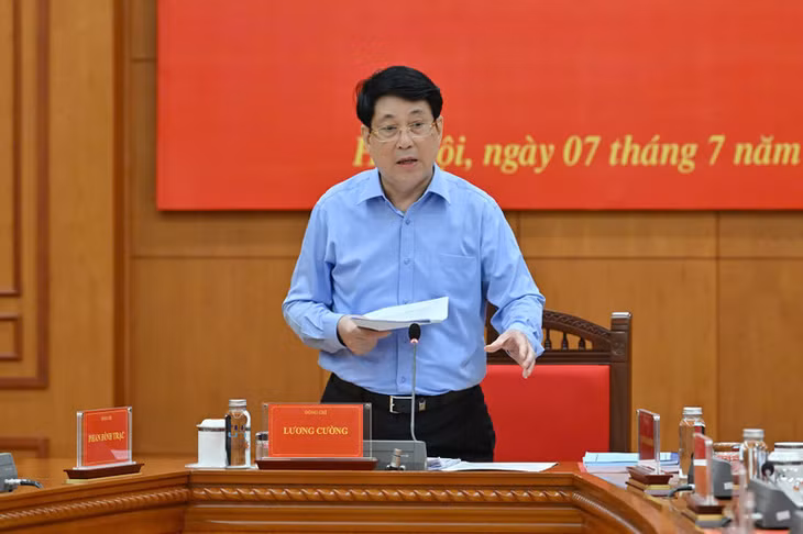 Chủ tịch nước Lương Cường phát biểu chỉ đạo tại phiên họp.