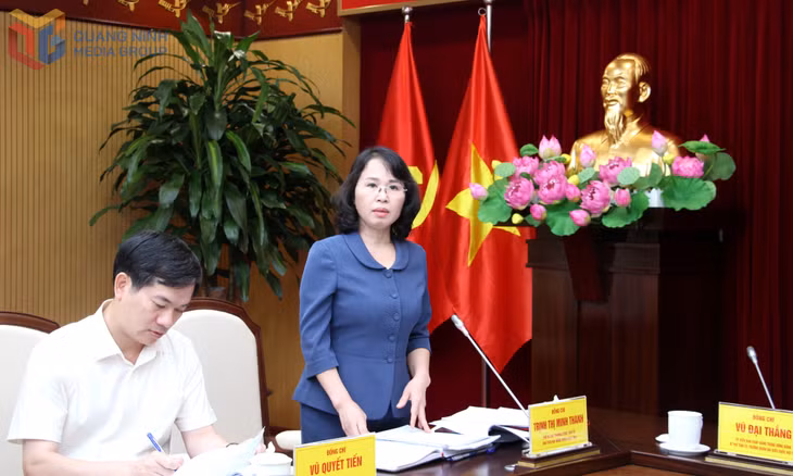 Đồng chí Trịnh Thị Minh Thanh, Phó Bí thư Thường trực Tỉnh ủy, Chủ tịch HĐND tỉnh, phát biểu tại hội nghị.