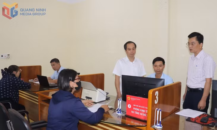 Trung tâm Phục vụ hành chính công phường Phong Cốc đảm bảo vận hành hiệu quả, phục vụ tốt người dân, doanh nghiệp.