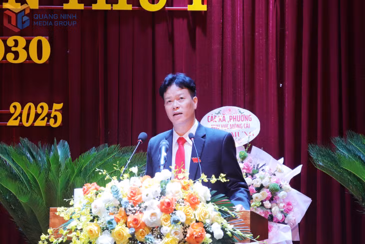 Đồng chí Nguyễn Trọng Hiếu, Bí thư Đảng ủy xã Tiên Yên phát biểu bế mạc Đại hội.
