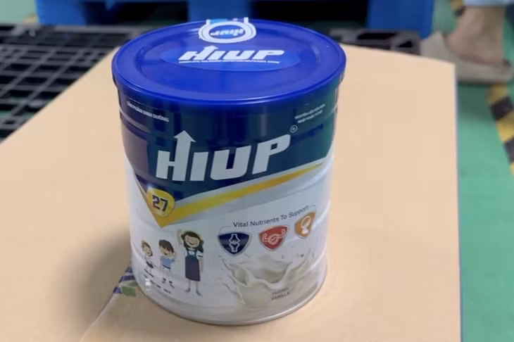 Trước đó, cơ quan công an đã triệt phá đường dây sản xuất, buôn bán sản phẩm sữa HIUP 27 giả. Ảnh: CACC
