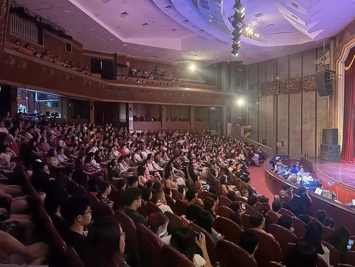 Hơn 500 khán giả thăng hoa cùng vở Xuý Vân, tại Nhà hát Kim Mã - Nhà hát Chèo Việt Nam