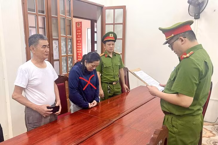 Đối tượng Tòng Thị Ngọc bị khởi tố, bắt tạm giam về hành vi lừa đảo chiếm đoạt hơn 2,2 tỉ đồng trong thời gian dịch COVID-19. Ảnh: Công an tỉnh Sơn La