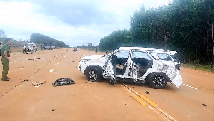 Hiện trường vụ TNGT (Ảnh: B.GL).