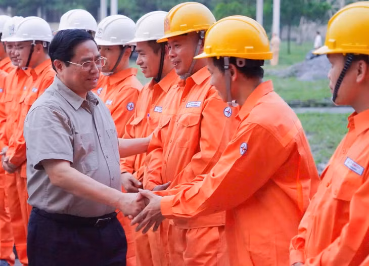 Thủ tướng Phạm Minh Chính đến thăm Công ty tháng 6/2023.