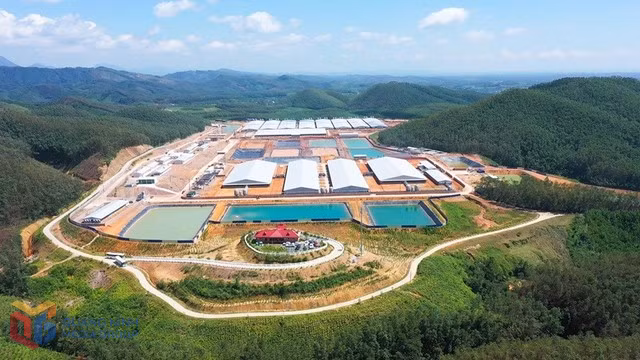 Toàn cảnh trại nuôi lợn công nghệ cao tại xã Đường Hoa của Công ty CP chăn nuôi Greentech.