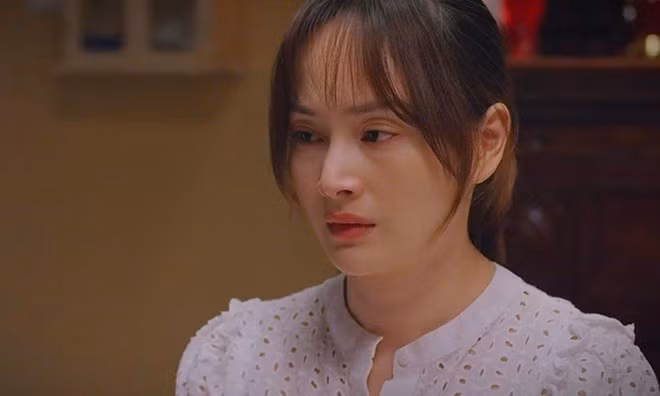 Lan Phương trong phim “Thương ngày nắng về“. Ảnh: VFC