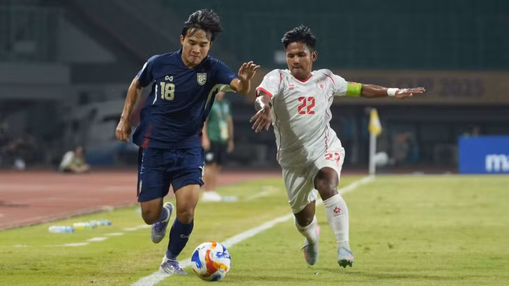U23 Thái Lan thi đấu thiếu hiệu quả trước đối thủ yếu hơn nhiều là U23 Myanmar. (Ảnh: FAT)
