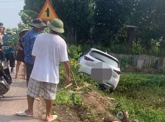 Hiện trường vụ tai nạn khiến người phụ nữ tử vong. Ảnh: Người dân cung cấp