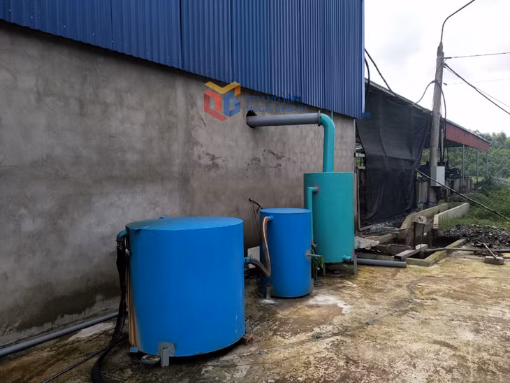 Toàn bộ nước rỉ rác tại nhà máy đã được xử lý đạt tiêu chuẩn theo quy định sau đó được quay vòng để sử dụng theo công nghệ tuần hoàn trong các công đoạn xử lý rác thải, tái chế nhựa của nhà máy.