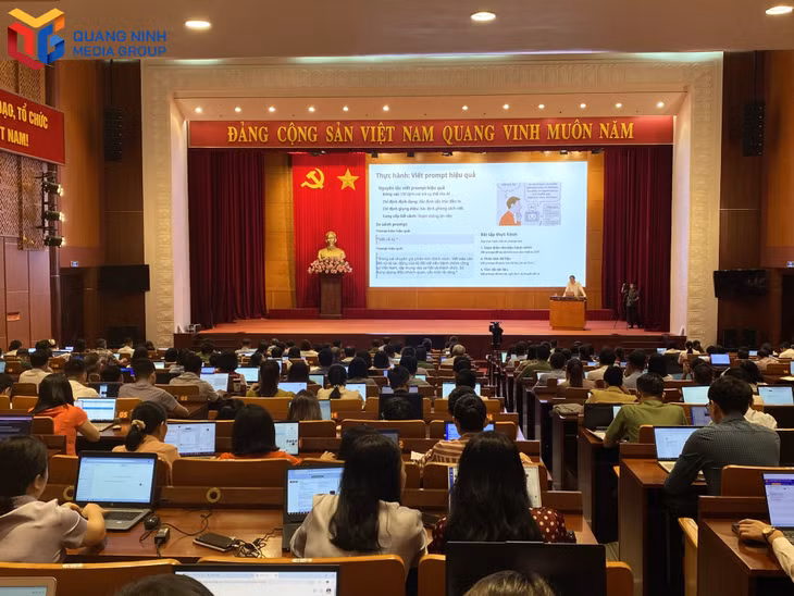 Quang cảnh lớp học. 