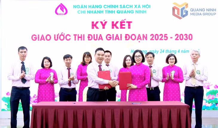 Chuyên môn, Công đoàn Chi nhánh Ngân hàng CSXH tỉnh Quảng Ninh ký cam kết giao ước thi đua giai đoạn 2025-2030.