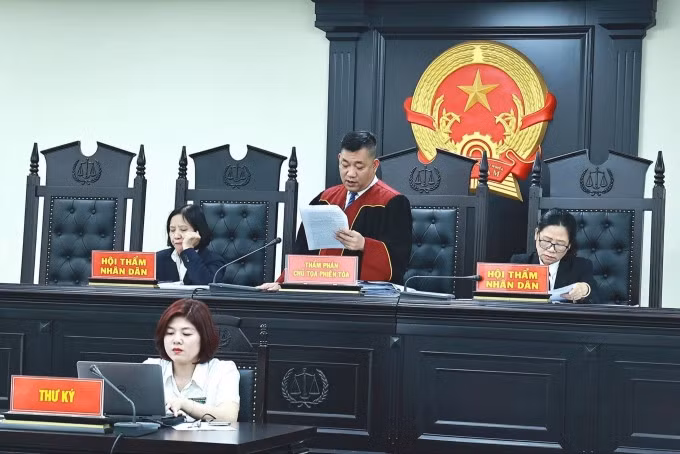 Phiên tòa do thẩm phán Lê Anh Tuấn làm chủ tọa. Ảnh: Danh Lam