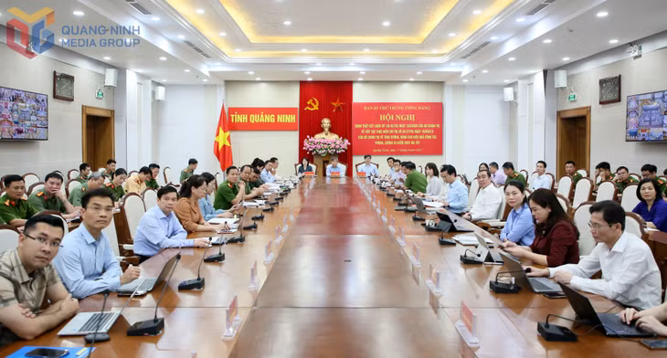 Quang cảnh hội nghị tại điểm cầu UBND tỉnh Quảng Ninh.