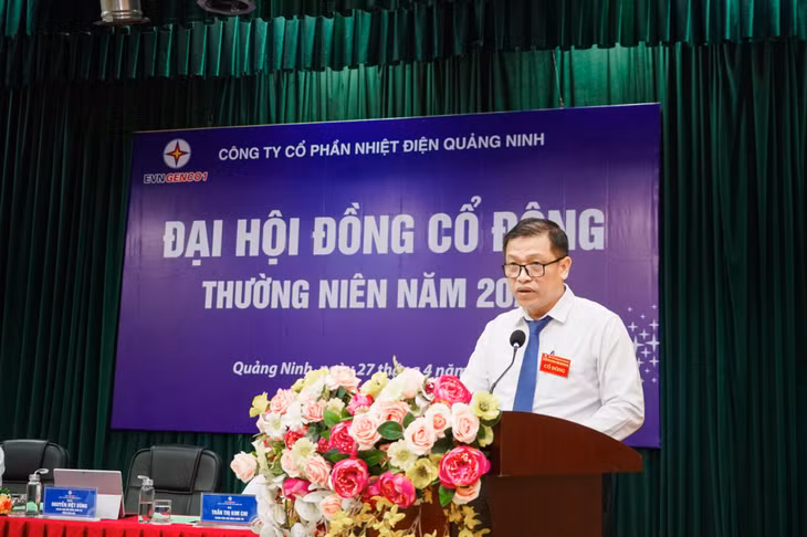 Ông Nguyễn Việt Dũng, Tổng Giám đốc Công ty trình bày báo cáo kết quả thực hiện nhiệm vụ năm 2024 và Kế hoạch năm 2025 tại Đại hội.