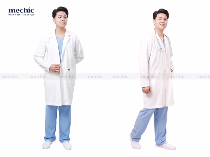 Áo blouse trắng tinh khôi