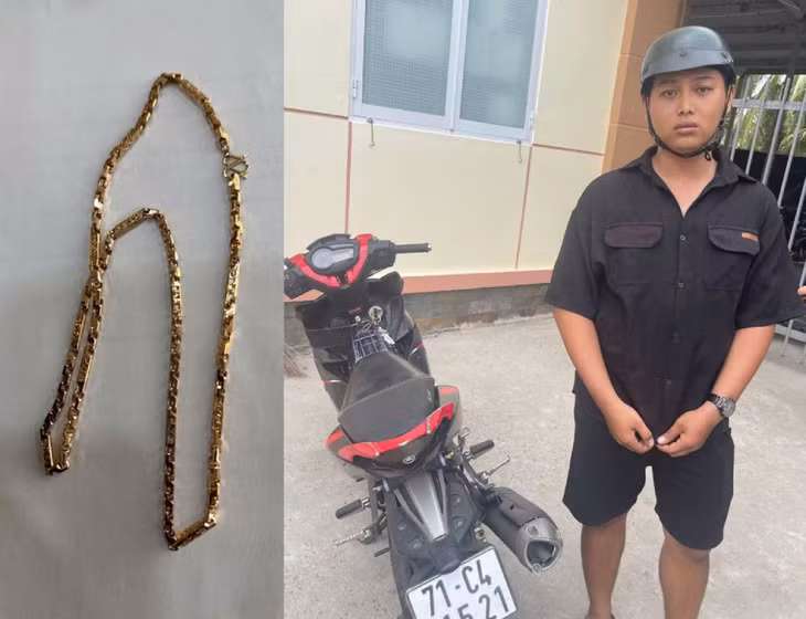 Đối tượng Mẫn bị công an bắt giữ cùng với tang vật cướp. Ảnh: Quang Duy