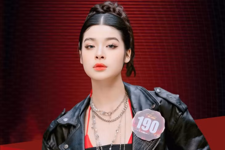 Võ Hoài Anh - con gái diễn viên Võ Hoài Nam ghi danh trong show Điểm hẹn tài năng có Huy Tuấn, Hồ Ngọc Hà, Trúc Nhân làm giám khảo.