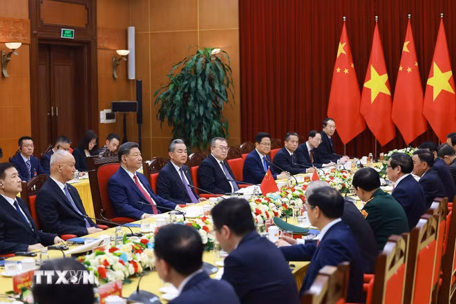 Thủ tướng Phạm Minh Chính hội kiến Tổng Bí thư, Chủ tịch nước Trung Quốc Tập Cận Bình. (Ảnh: Dương Giang/TTXVN)