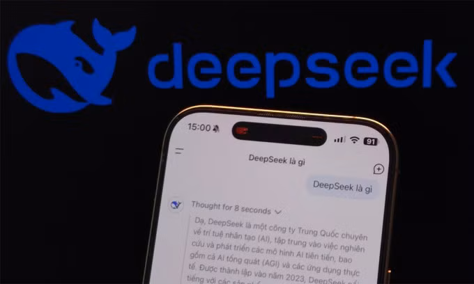 Giao diện DeepSeek cùng logo của công ty. Ảnh: Tuấn Hưng