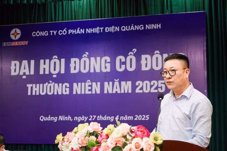 Ông Nguyễn Mạnh Huấn, Thành viên HĐTV Tổng công ty Phát điện 1 phát biểu tại Đại hội.