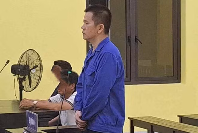 Lâm Hoàng Ngân giả gái nhiều lần dụ ông H chuyển tiền để được đi nhà nghỉ bị tuyên án 18 năm tù. Ảnh: Nhật Hồ